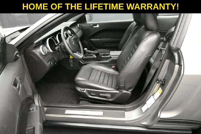 Used 2009 Ford Mustang Shelby GT500 RWD image 14