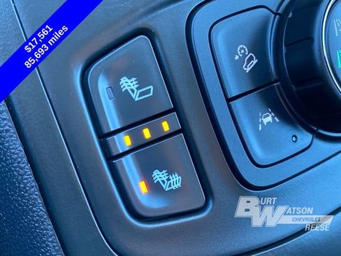 Used 2022 GMC Terrain SLT w/ LPO, Floor Liner Package image 30