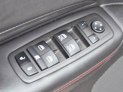 Used 2024 Dodge Durango GT image 16