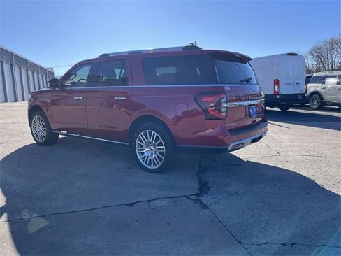 Used 2022 Ford Expedition Max Limited image 6