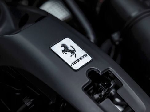 Used 2017 Ferrari 488 GTB image 46