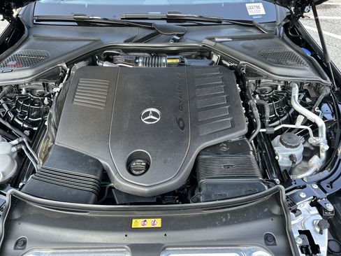 Certified 2025 Mercedes-Benz E 450 4MATIC Sedan w/ Multicontour Seating Package image 54