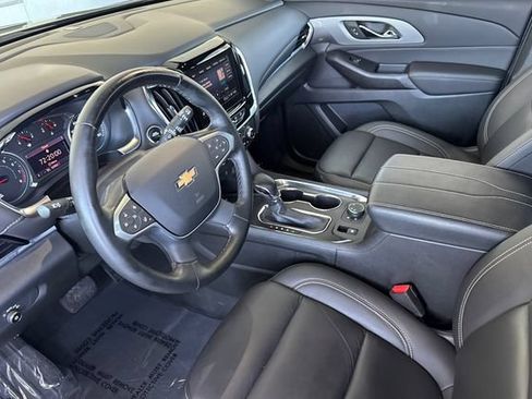 Used 2023 Chevrolet Traverse LT w/ LPO, Floor Liner Package AWD/4WD image 10