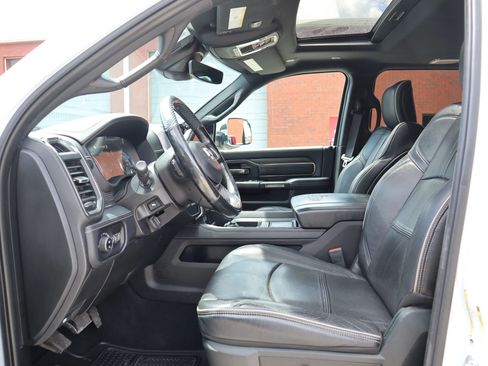 Used 2019 RAM 2500 Limited image 11