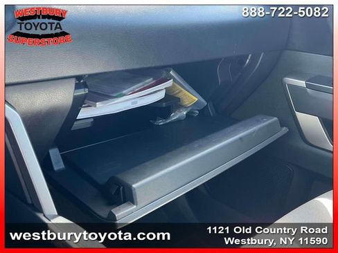 Used 2025 Toyota Tundra SR5 w/ TRD Off-Road Package AWD/4WD image 31