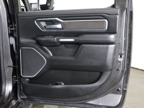 Used 2023 RAM 1500 Laramie AWD/4WD image 28
