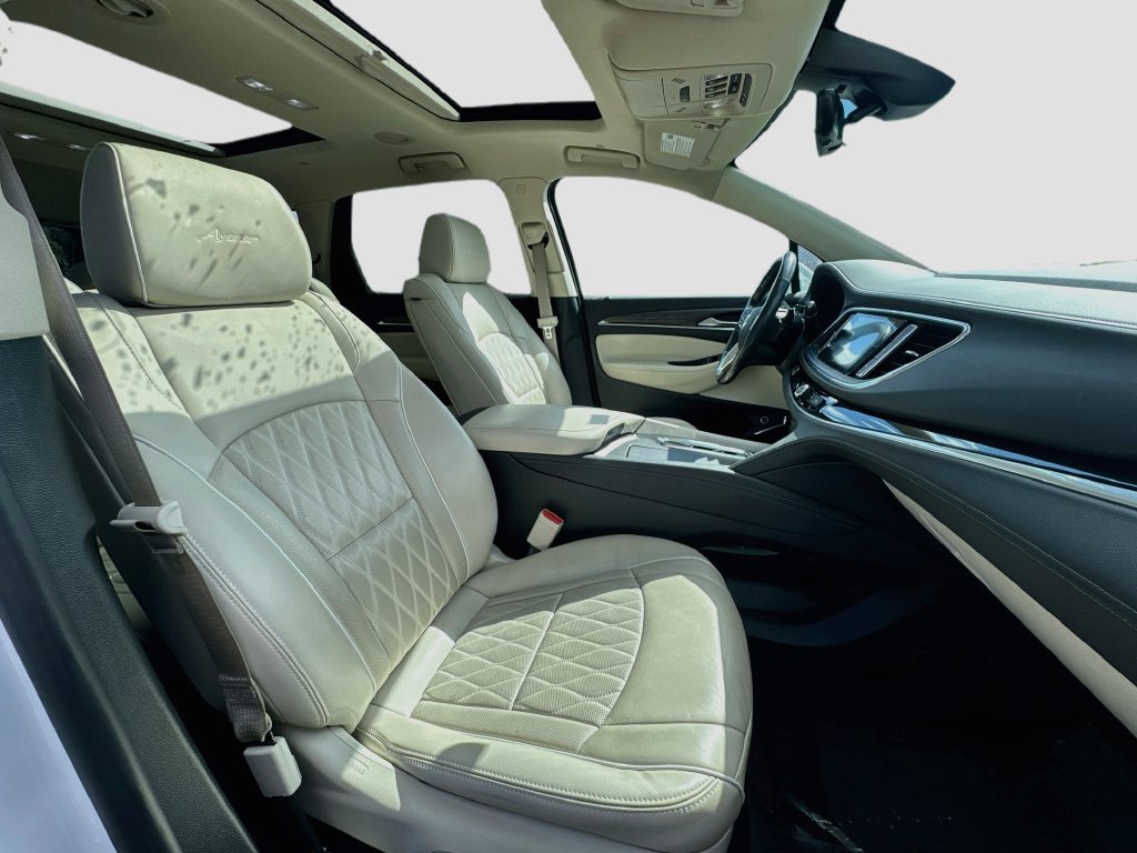 Used 2023 Buick Enclave Avenir w/ Trailering Package, 5000 lbs. AWD/4WD image 28