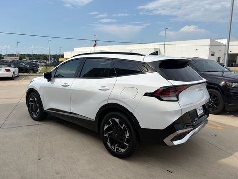 Used 2023 Kia Sportage SX FWD image 6