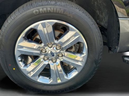 Used 2020 Ford F150 XLT w/ Equipment Group 302A Luxury AWD/4WD image 30