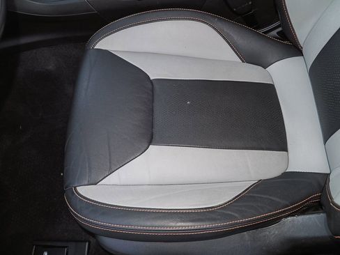 Used 2019 Subaru Crosstrek 2.0i Limited w/ Moonroof Package w/Navigation image 27