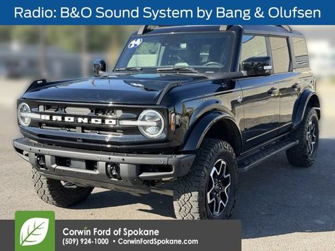 Used 2024 Ford Bronco Outer Banks AWD/4WD image 6