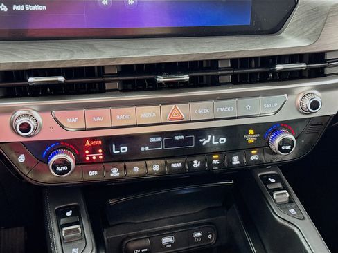 Used 2023 Kia Telluride EX X-Line AWD/4WD image 19