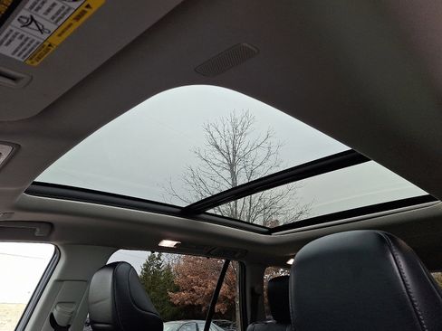 Used 2024 Toyota Grand Highlander Platinum image 15