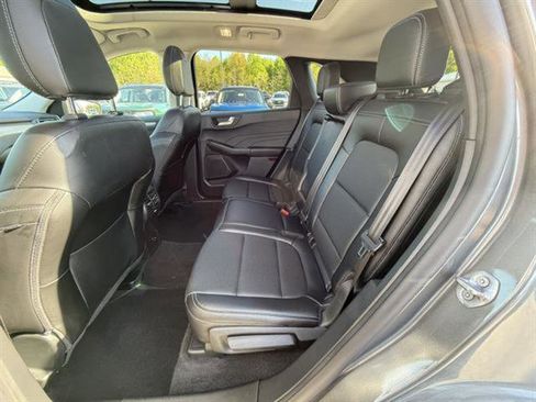 Used 2022 Ford Escape SEL AWD/4WD image 27