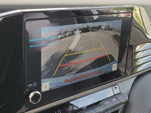 Certified 2026 Toyota Camry SE w/ Convenience Package image 22