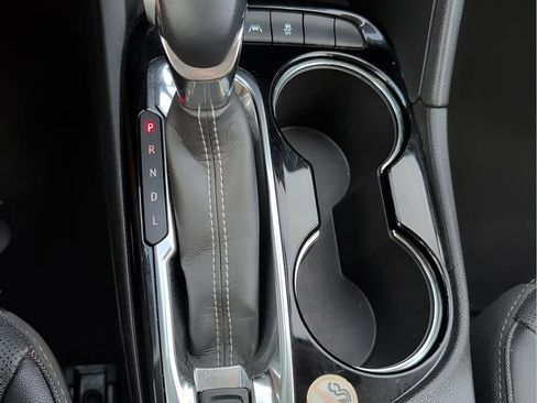 Used 2024 Buick Encore GX Sport Touring image 29