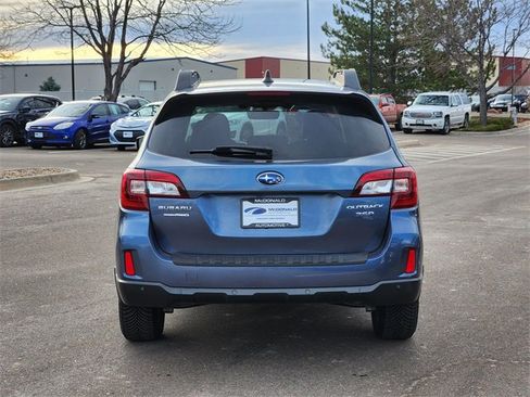 Used 2017 Subaru Outback 3.6R Limited image 12