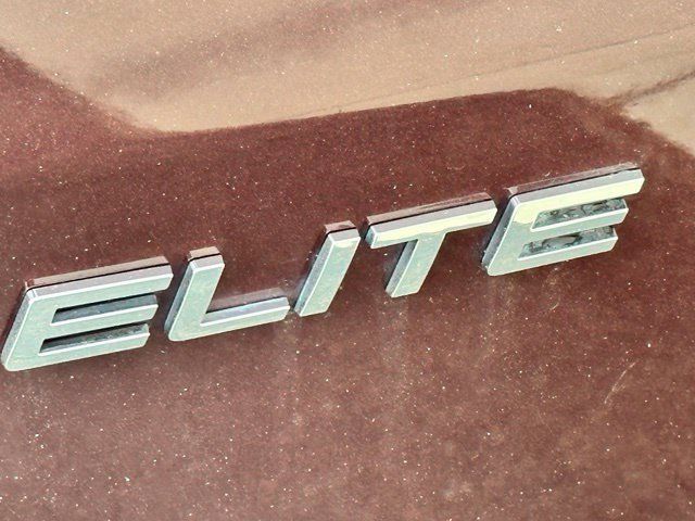 Used 2015 Honda Odyssey Touring Elite image 4
