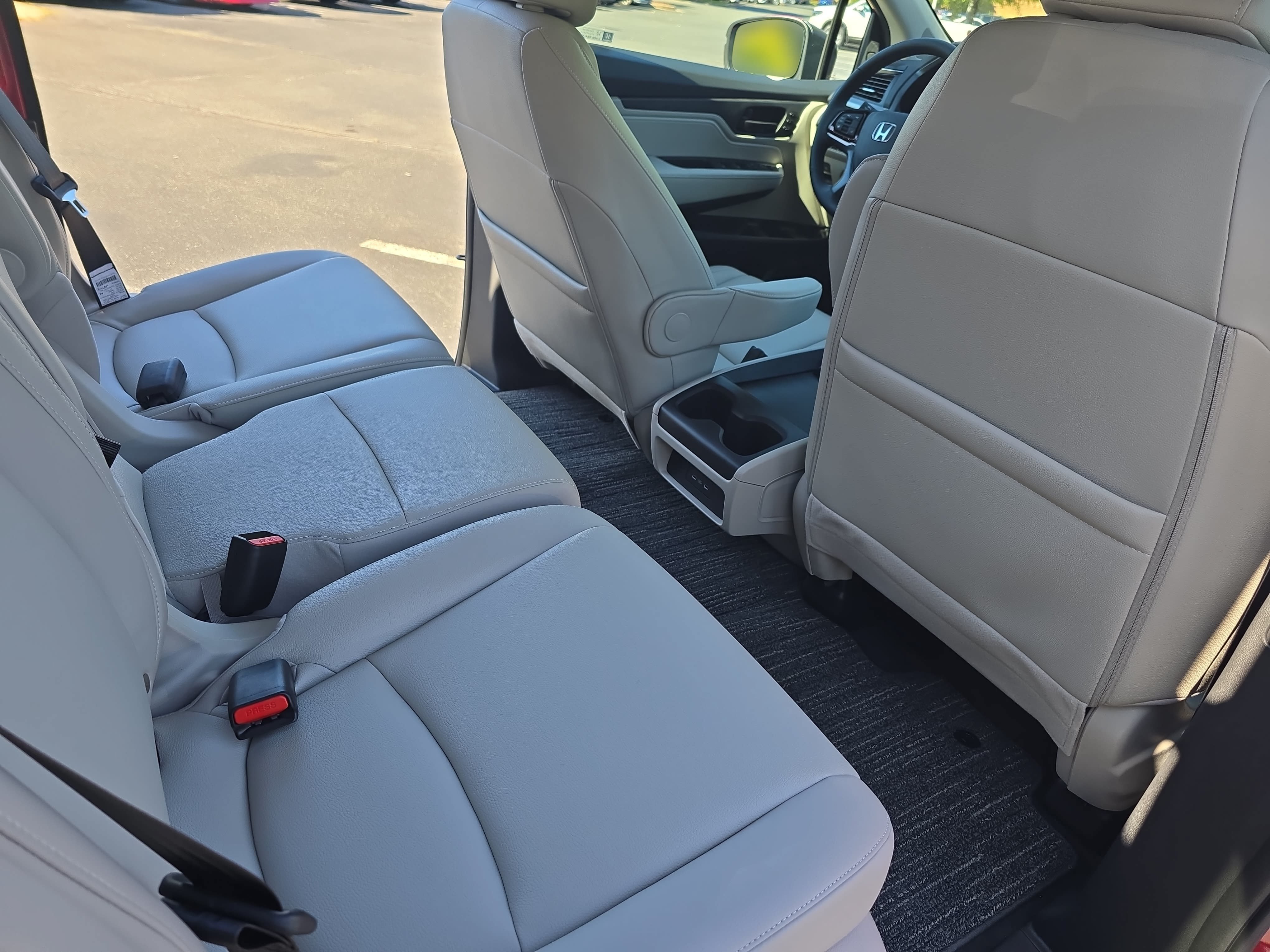 New 2027 Honda Odyssey EX-L image 11