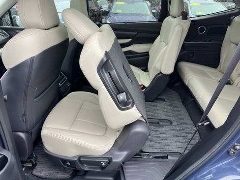 Used 2023 Subaru Ascent Limited w/ Technology Package image 23