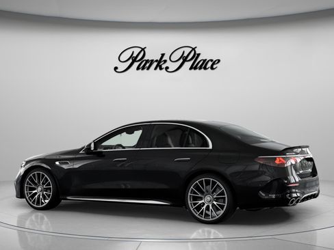 New 2026 Mercedes-Benz E 53 AMG e 4MATIC Sedan image 9