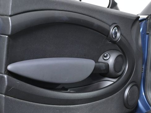 Used 2011 MINI Cooper Hardtop image 23