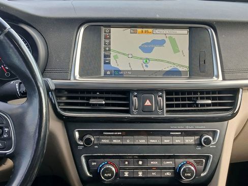 Used 2018 Kia Optima EX w/ Technology Package image 26