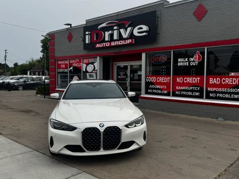 Used 2021 BMW 430i Coupe w/ Convenience Package RWD image 1