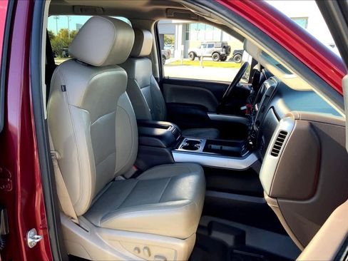 Used 2015 Chevrolet Silverado 2500 LTZ w/ LTZ Plus Package image 8