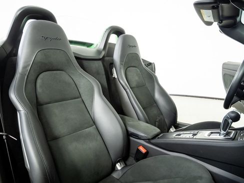 Certified 2023 Porsche 718 Boxster Spyder RWD image 18