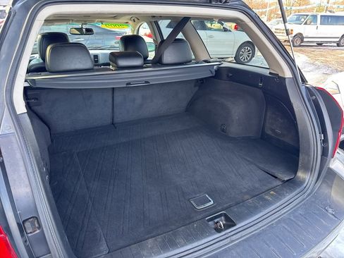 Used 2009 Subaru Outback 2.5i Limited image 34