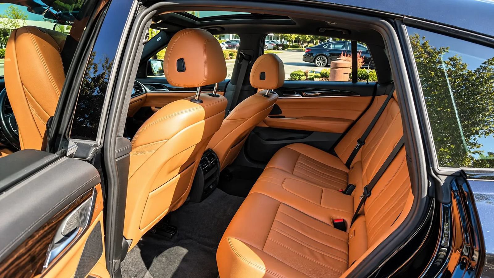 Used 2018 BMW 640i Gran Turismo xDrive AWD/4WD image 18