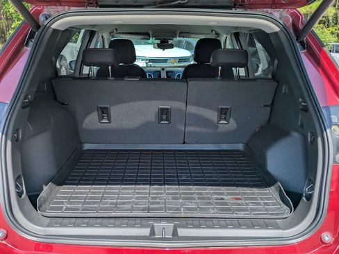 Used 2020 Chevrolet Equinox LT FWD image 13
