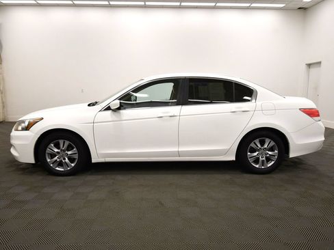 Used 2011 Honda Accord SE image 4