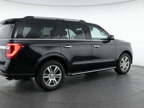 Used 2024 Ford Expedition Max Limited image 9