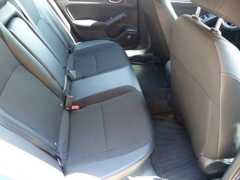 Used 2025 Honda Civic Sport image 27