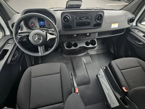 New 2026 Mercedes-Benz Sprinter 2500 image 11