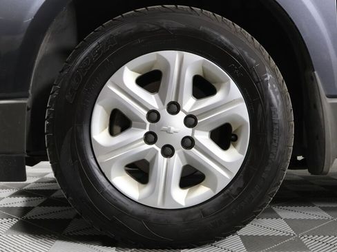 Used 2012 Chevrolet Traverse LS image 9