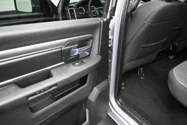 Used 2022 RAM 1500 Warlock AWD/4WD image 19