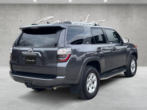Used 2019 Toyota 4Runner SR5 image 19