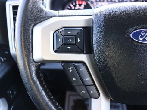 Used 2018 Ford F250 Lariat w/ Lariat Value Package image 33