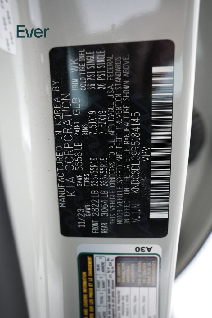 Used 2024 Kia EV6 Light AWD/4WD image 29