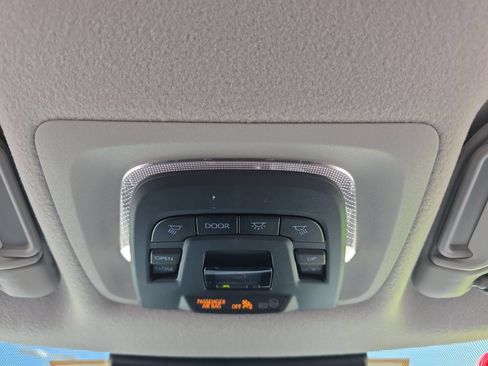 Certified 2026 Toyota Corolla Cross XLE w/ Convenience Package FWD image 24