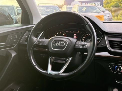 Used 2020 Audi Q5 2.0T Premium AWD/4WD image 36