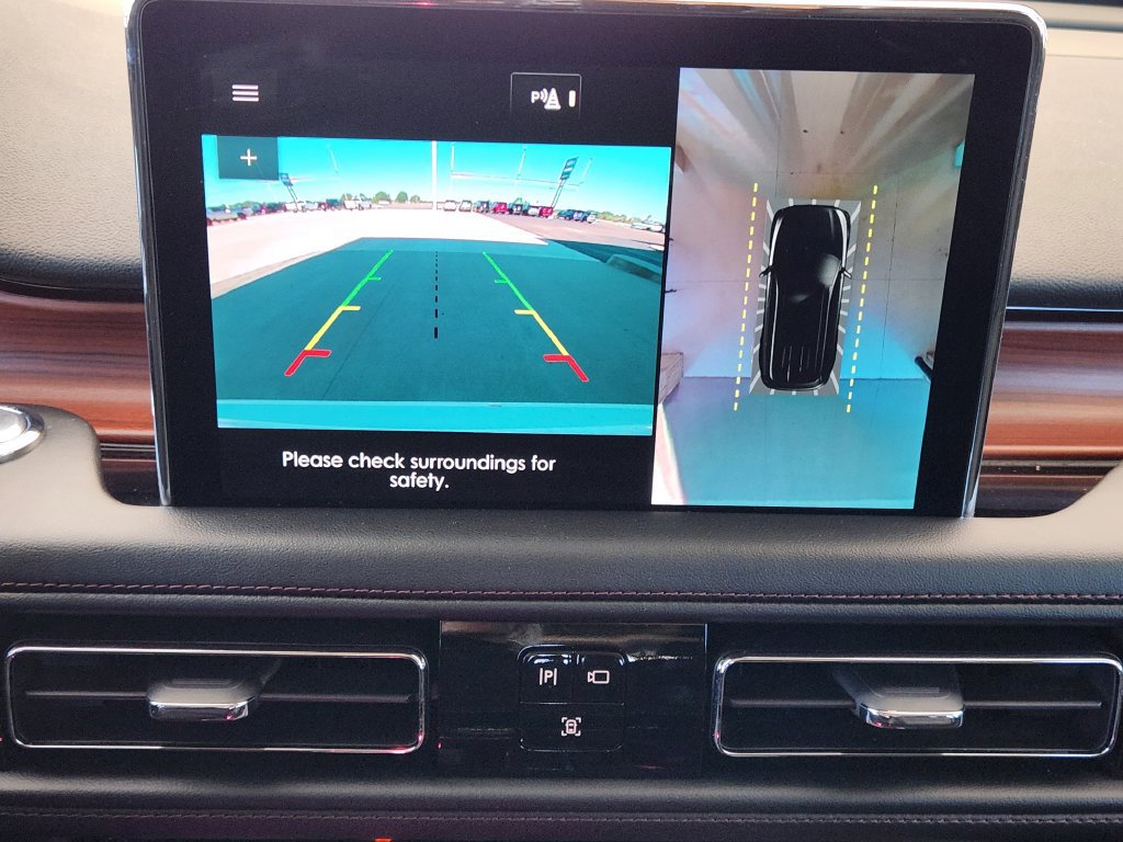 Used 2023 Lincoln Aviator Reserve w/ Equipment Group 201A RWD image 17