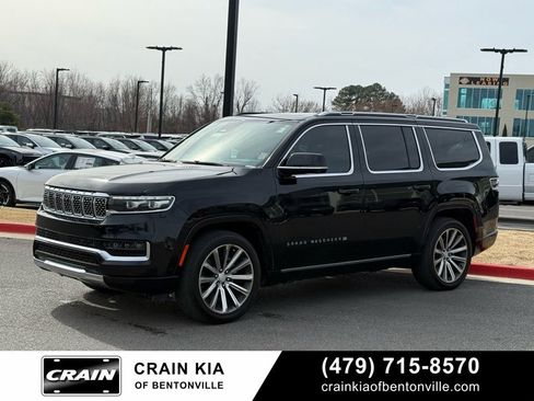 Used 2022 Jeep Grand Wagoneer Series II w/ Convenience Group III image 3