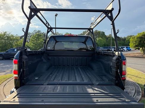 Used 2022 Nissan Frontier S w/ Technology Package RWD image 28