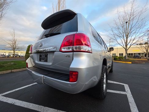 Used 2008 Toyota Land Cruiser image 12