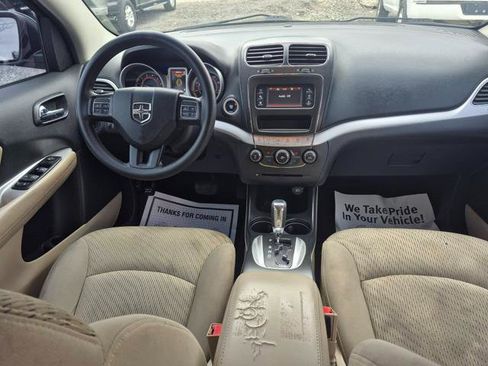 Used 2015 Dodge Journey SXT w/ Flexible Seating Group FWD image 9