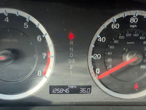Used 2011 Honda Accord EX-L image 20